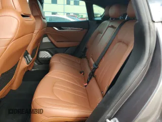 2022 Maserati Levante Modena S with VIN ZN661ZUM6NX395291, listed as a Copart auction lot 84021184 with 31,464 mi miles and Salvage Title. Bid and sale history available at carsss.com. Image 11.