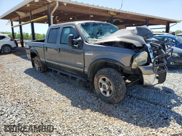 2005 Ford Super Duty F-250 XL with VIN 1FTSW21P85EB09329, listed as a Copart auction lot 52368935 with 0 mi miles and Salvage Title. Bid and sale history available at carsss.com. Image 4.