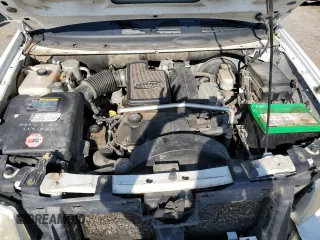 2005 GMC Envoy SLT with VIN 1GKDT13S852185958, listed as a Copart auction lot 68736194 with 225,398 mi miles and Salvage Title. Bid and sale history available at DreamBid. Image 12.