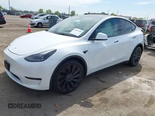 2021 Tesla Model Y Performance z VIN 5YJYGDEF7MF277769, wystawiony jako IAAI lot #42025157 z przebiegiem 28 522 mil mil oraz . Historia ofert i sprzedaży dostępna na DreamBid. Obrazek 18.