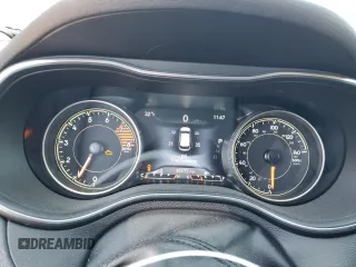 2020 Jeep Cherokee Limited with VIN 1C4PJMDX8LD589144, listed as a Copart auction lot 51905305 with 33,172 mi miles and Salvage Title. Bid and sale history available at carsss.com. Image 9.