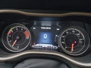 2018 Jeep Cherokee Limited with VIN 1C4PJMDXXJD502325, listed as a IAAI auction lot 41678953 with 52,951 mi miles. Bid and sale history available at carsss.com. Image 7.