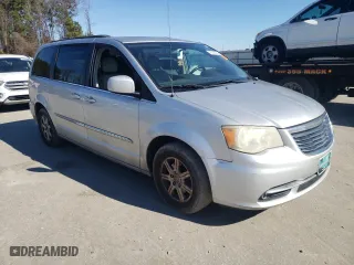 2011 Chrysler Town & Country Touring-L with VIN 2A4RR8DG3BR702304, listed as a Copart auction lot 43348255 with 234,561 mi miles and Clean Title. Bid and sale history available at carsss.com. Image 4.