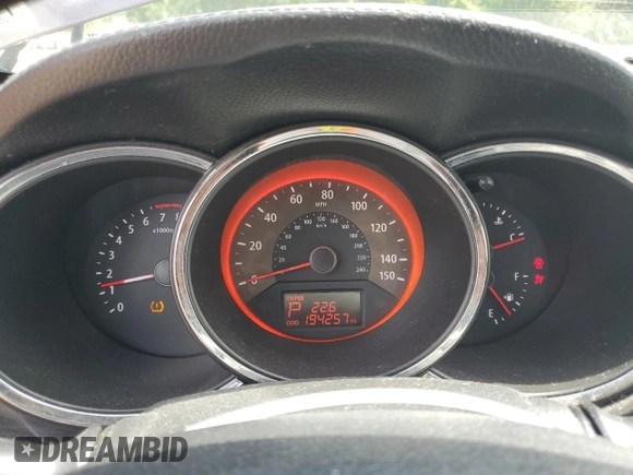 2013 Kia Sorento SX with VIN 5XYKW4A21DG387284, listed as a Copart auction lot 60813535 with 194,257 mi miles and Salvage title. Bid and sale history available at DreamBid. Image 9.