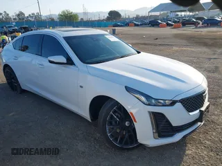 2020 Cadillac CT5 Luxury z VIN 1G6DW5RK9L0128732, wystawiony jako IAAI lot #41958505 z przebiegiem 49 919 mil mil oraz . Historia ofert i sprzedaży dostępna na DreamBid. Obrazek 1.
