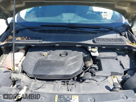 2013 Ford Escape Titanium with VIN 1FMCU0J94DUB06332, listed as a IAAI auction lot 41824742 with 92,633 mi miles. Bid and sale history available at carsss.com. Image 10.