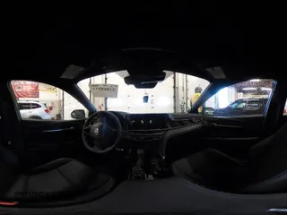 2025 Toyota Camry LE z VIN 4T1DBADK4SU520156, wystawiony jako IAAI lot #41865277 z przebiegiem 220 mil mil oraz . Historia ofert i sprzedaży dostępna na DreamBid. Obrazek 19.