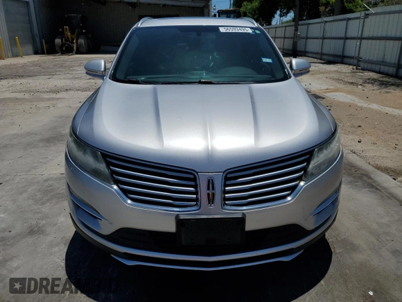 2016 Lincoln MKC Reserve z VIN 5LMCJ3C92GUJ31111, wystawiony jako Copart lot #56593495 z przebiegiem 28 507 mil mil oraz Czysty tytuł • Clean title. Historia ofert i sprzedaży dostępna na DreamBid. Obrazek 5.