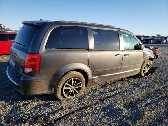 2017 Dodge Grand Caravan GT with VIN 2C4RDGEG5HR698276, listed as a Copart auction lot 88473135 with 134,434 mi miles and Salvage Title. Bid and sale history available at DreamBid. Image 3.