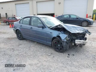 2003 BMW 3 Series 325xi with VIN WBAEU33433PH90464, listed as a IAAI auction lot 41994953 with 220,522 mi miles and . Bid and sale history available at DreamBid. Image 1.
