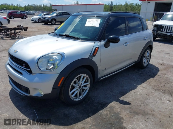 2015 MINI Countryman S z VIN WMWZC5C57FWP46371, wystawiony jako IAAI lot #42214115 z przebiegiem 87 234 mil mil oraz . Historia ofert i sprzedaży dostępna na DreamBid. Obrazek 2.