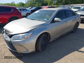 2016 Toyota Camry XLE with VIN 4T4BF1FKXGR519647, listed as a IAAI auction lot 42010266 with 123,595 mi miles and . Bid and sale history available at DreamBid. Image 2.