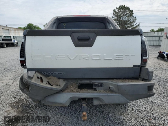 2004 Chevrolet Avalanche Z71 with VIN 3GNEK12T84G205880, listed as a Copart auction lot 60917865 with 235,708 mi miles and Salvage title. Bid and sale history available at DreamBid. Image 6.