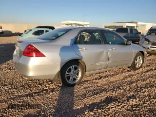 2006 Honda Accord LX SE z VIN 1HGCM55396A104394, wystawiony jako Copart lot #79640894 z przebiegiem 131 169 mil mil oraz Szkoda całkowita • Salvage title. Historia ofert i sprzedaży dostępna na DreamBid. Obrazek 3.