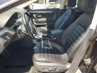 2016 Volkswagen CC Sport z VIN WVWBP7AN6GE513628, wystawiony jako Copart lot #57667775 z przebiegiem 122 302 mil mil oraz Szkody całkowita. Historia ofert i sprzedaży dostępna na DreamBid. Obrazek 7.