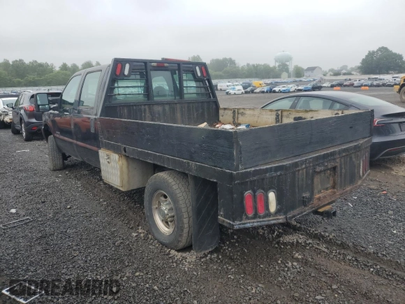 2002 Ford F-350 XL with VIN 1FTSW31F72ED65163, listed as a Copart auction lot 60282775 with 208,920 mi miles and Clean title. Bid and sale history available at DreamBid. Image 2.