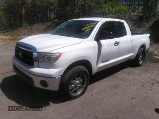 2011 Toyota Tundra 4WD Truck with VIN 5TFUM5F15BX023822, listed as a IAAI auction lot 42125607 with 194,779 mi miles. Bid and sale history available at carsss.com. Image 1.