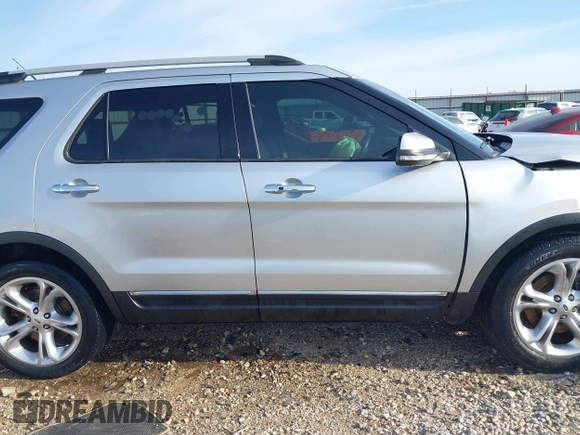 2014 Ford Explorer Limited with VIN 1FM5K7F89EGC13660, listed as a IAAI auction lot 41978442 with 174,966 mi miles and . Bid and sale history available at carsss.com. Image 13.