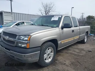 2003 Chevrolet Silverado 1500 LS with VIN 1GCEC19T23E285212, listed as a IAAI auction lot 41587343 with 249,563 mi miles and . Bid and sale history available at DreamBid. Image 17.