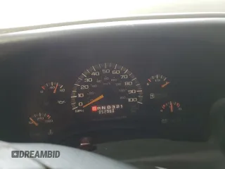 1996 Chevrolet Chevy Van с VIN 1GBFG15R1T1023602, выставлен на аукционе Copart как лот 54532445 с пробегом 52 960 миль миль и Чистый • Clean title. История ставок и продаж доступна на DreamBid. Изображение 9.