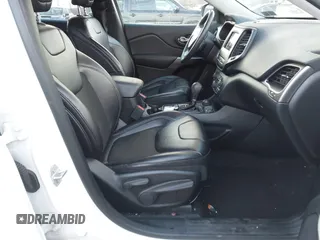 2019 Jeep Cherokee Latitude Plus with VIN 1C4PJMLX2KD254946, listed as a IAAI auction lot 41581777 with 49,748 mi miles. Bid and sale history available at carsss.com. Image 5.
