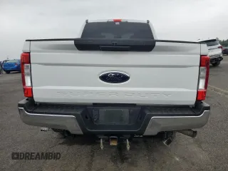 2018 Ford F-250 XL with VIN 1FT7W2B68JED04577, listed as a Copart auction lot 62562155 with 80,457 mi miles and Salvage title. Bid and sale history available at DreamBid. Image 6.