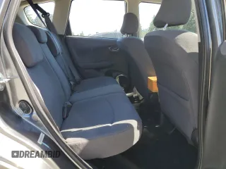 2013 Honda Fit с VIN JHMGE8H34DC069516, выставлен на аукционе Copart как лот 59993335 с пробегом 128 798 миль миль и Списание • Salvage title. История ставок и продаж доступна на DreamBid. Изображение 10.