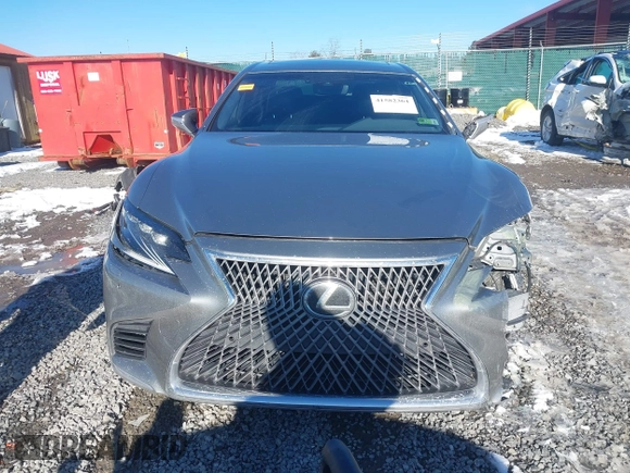 2018 Lexus LS 500 z VIN JTHC51FF5J5005343, wystawiony jako IAAI lot #41582364 z przebiegiem 93 085 mil mil oraz . Historia ofert i sprzedaży dostępna na DreamBid. Obrazek 13.