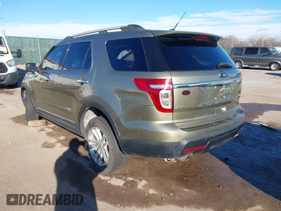 2013 Ford Explorer XLT z VIN 1FM5K8D88DGC81682, wystawiony jako IAAI lot #41183400 z przebiegiem 206 452 mil mil oraz . Historia ofert i sprzedaży dostępna na DreamBid. Obrazek 3.