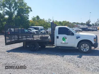 2008 Ford F-350 XL with VIN 1FDSF34518EA74407, listed as a IAAI auction lot 40175787 with 129,180 mi miles and . Bid and sale history available at DreamBid. Image 12.