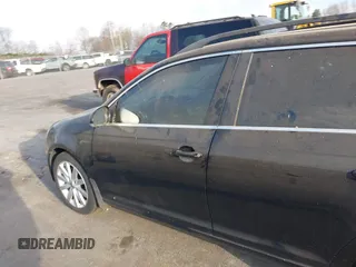 2012 Volkswagen Jetta TDI w/Sunroof & Nav с VIN 3VWPL7AJ9CM681652, выставлен на аукционе IAAI как лот 41847592 с пробегом 96 921 миль миль и . История ставок и продаж доступна на DreamBid. Изображение 6.