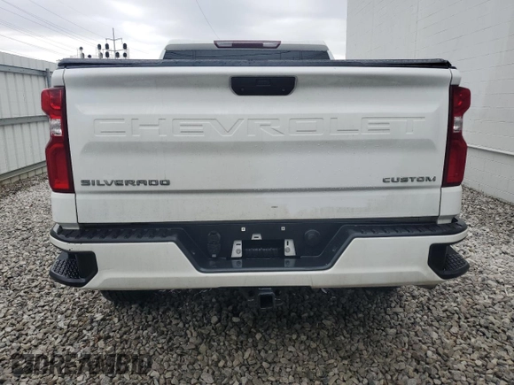 2019 Chevrolet Silverado 1500 Custom with VIN 1GCPYBEH3KZ371606, listed as a Copart auction lot 49652195 with 100,032 mi miles and Clean Title. Bid and sale history available at DreamBid. Image 6.