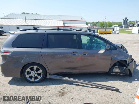 2011 Toyota Sienna SE с VIN 5TDXK3DC0BS126129, выставлен на аукционе IAAI как лот 42200517 с пробегом 158 408 миль миль и . История ставок и продаж доступна на DreamBid. Изображение 13.