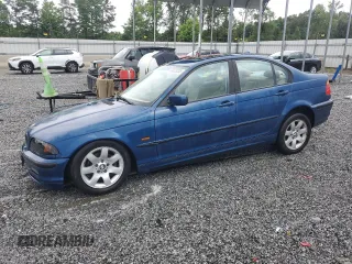 2000 BMW 3 Series 323i with VIN WBAAM3347YCA92579, listed as a Copart auction lot 60823235 with 216,510 mi miles and Salvage title. Bid and sale history available at DreamBid. Image 1.