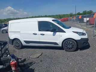 2017 Ford Transit Connect XL z VIN NM0LS7E7XH1332732, wystawiony jako IAAI lot #42148745 z przebiegiem 241 321 mil mil oraz . Historia ofert i sprzedaży dostępna na DreamBid. Obrazek 12.