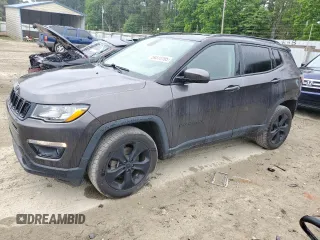 2019 Jeep Compass Altitude with VIN 3C4NJDBB4KT661545, listed as a Copart auction lot 59370195 with 81,595 mi miles and Salvage title. Bid and sale history available at DreamBid. Image 1.