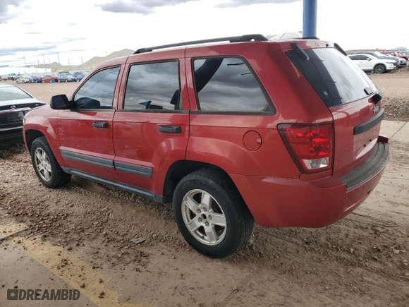 2005 Jeep Grand Cherokee Laredo with VIN 1J4GS48K25C585315, listed as a Copart auction lot 49185765 with 153,221 mi miles and Clean Title. Bid and sale history available at carsss.com. Image 2.