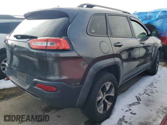 2014 Jeep Cherokee Trailhawk with VIN 1C4PJMBB2EW137916, listed as a Copart auction lot 44961445 with 119,145 mi miles and Salvage Title. Bid and sale history available at carsss.com. Image 3.