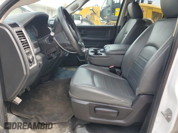 2016 Ram 1500 Express z VIN 1C6RR7FG7GS253879, wystawiony jako Copart lot #57152595 z przebiegiem 118 262 mil mil oraz Czysty tytuł • Clean title. Historia ofert i sprzedaży dostępna na DreamBid. Obrazek 7.