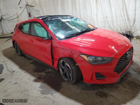 2019 Hyundai Veloster Turbo R-Spec with VIN KMHTH6AB8KU013806, listed as a Copart auction lot 67036063 with 15,599 mi miles. Bid and sale history available at carsss.com. Image 4.