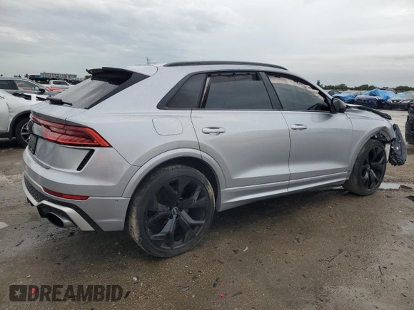 2021 Audi RS Q8 z VIN WU1ARBF13MD008178, wystawiony jako Copart lot #88022515 z przebiegiem 41 655 mil mil oraz Nie do naprawy. Historia ofert i sprzedaży dostępna na DreamBid. Obrazek 3.