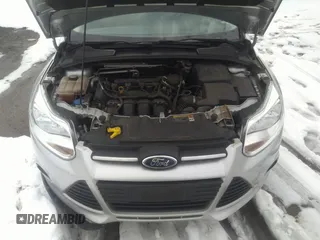 2013 Ford Focus SE with VIN 1FADP3F25DL271105, listed as a IAAI auction lot 36260870 with 122,592 mi miles. Bid and sale history available at carsss.com. Image 10.
