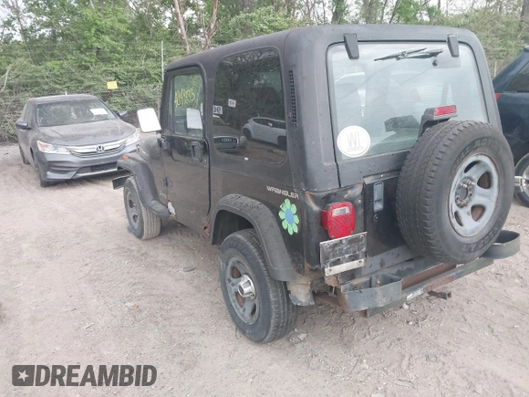 1995 Jeep Wrangler S with VIN 1J4FY19P4SP242027, listed as a IAAI auction lot 42149833 with 158,695 mi miles. Bid and sale history available at carsss.com. Image 3.