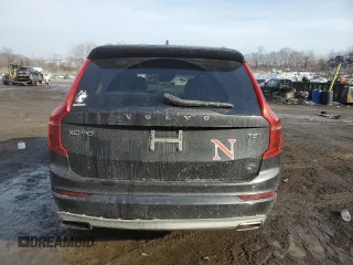 2021 Volvo XC90 Momentum with VIN YV4102PK8M1715421, listed as a Copart auction lot 46662945 with 30,737 mi miles and Salvage Title. Bid and sale history available at carsss.com. Image 6.