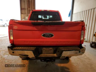 2019 Ford Super Duty F-250 SRW XL with VIN 1FT7W2BT9KEC06567, listed as a Copart auction lot 47051345 with 301,577 mi miles and Salvage Title. Bid and sale history available at carsss.com. Image 6.