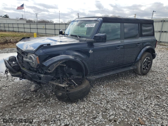 2021 Ford Bronco with VIN 1FMDE5DH8MLA62147, listed as a Copart auction lot 48059345 with 19,562 mi miles and Salvage Title. Bid and sale history available at carsss.com. Image 1.