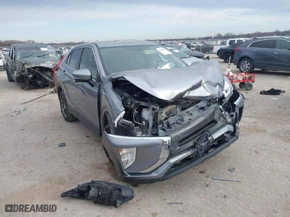 2020 Mitsubishi Eclipse Cross ES with VIN JA4AT3AA9LZ019256, listed as a IAAI auction lot 41282686 with 77,725 mi miles. Bid and sale history available at carsss.com. Image 1.