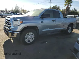 2016 Toyota Tundra SR5 z VIN 5TFRY5F11GX210251, wystawiony jako Copart lot #84218974 z przebiegiem 53 047 mil mil oraz Szkoda całkowita • Salvage title. Historia ofert i sprzedaży dostępna na DreamBid. Obrazek 1.