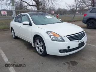 2007 Nissan Altima SL with VIN 1N4BL21E37N423910, listed as a IAAI auction lot 41911017 with 148,535 mi miles and . Bid and sale history available at carsss.com. Image 1.