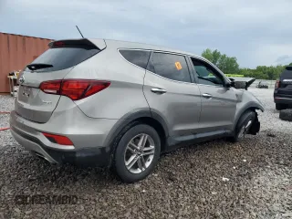 2018 Hyundai Santa Fe 2.4L z VIN 5NMZT3LB2JH104519, wystawiony jako Copart lot #60915715 z przebiegiem Nie podano mil oraz Szkoda całkowita • Salvage title. Historia ofert i sprzedaży dostępna na DreamBid. Obrazek 3.